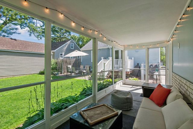 3350 Wyoming Avenue S, Saint Louis Park, MN 55426