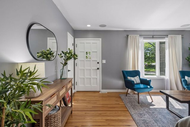 3350 Wyoming Avenue S, Saint Louis Park, MN 55426