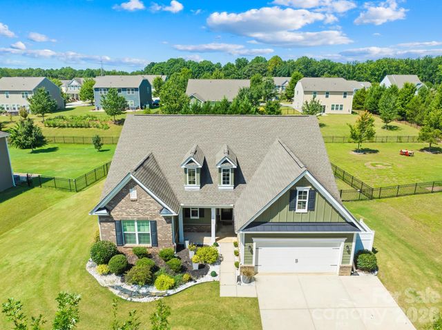 16113 Foreleigh Road, Huntersville, NC 28078