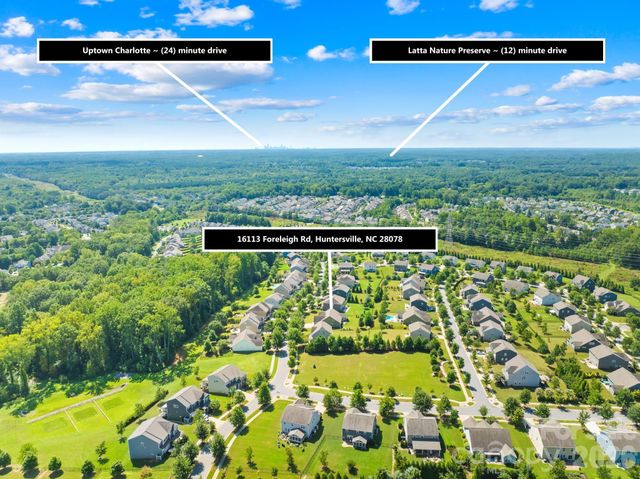 16113 Foreleigh Road, Huntersville, NC 28078