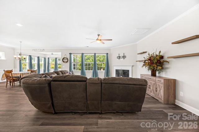16113 Foreleigh Road, Huntersville, NC 28078