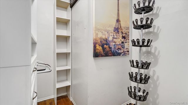 3 Altamont Avenue, Sea Cliff, NY 11579