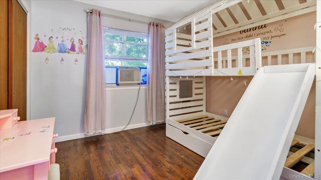 3 Altamont Avenue, Sea Cliff, NY 11579