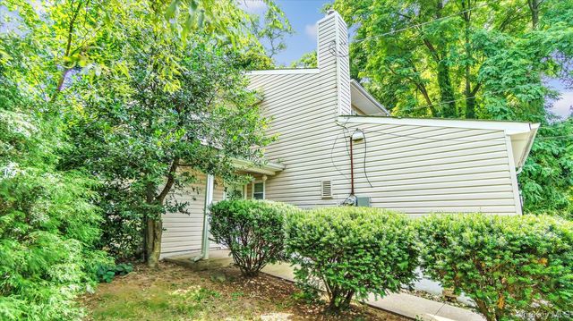 3 Altamont Avenue, Sea Cliff, NY 11579