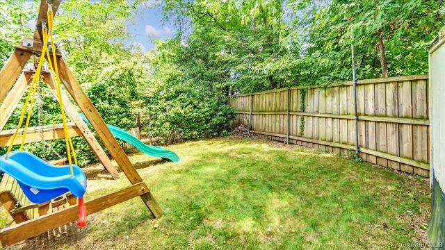 3 Altamont Avenue, Sea Cliff, NY 11579