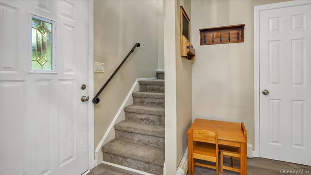 3 Altamont Avenue, Sea Cliff, NY 11579