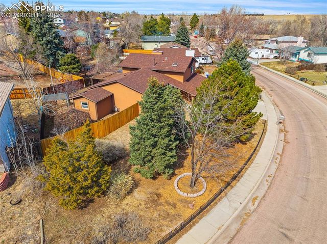 5350 Alturas Drive, Colorado Springs, CO 80911