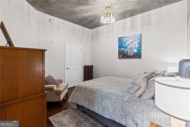 400 W Peachtree Street NW 2403, Atlanta, GA 30308