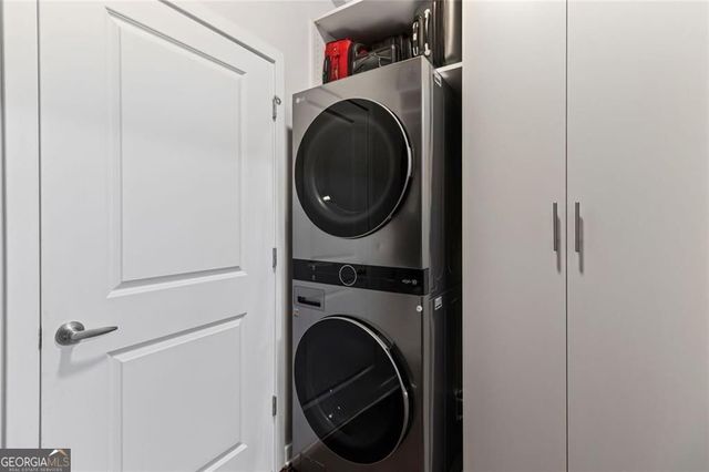 400 W Peachtree Street NW 2403, Atlanta, GA 30308