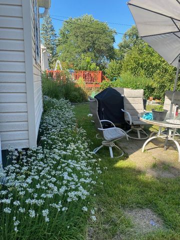 3824 Vera Cruz Avenue N, Robbinsdale, MN 55422