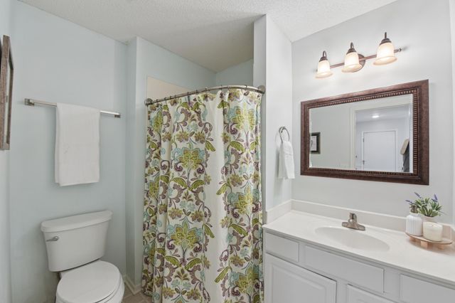 2238 White Pine Road, Hudson, WI 54016