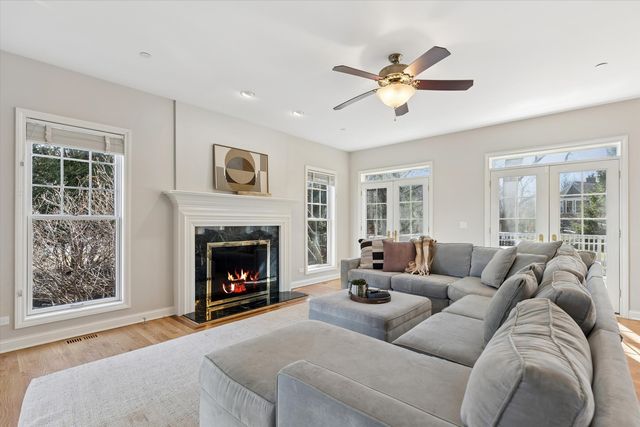 3808 Muirwood Court, Long Grove, IL 60047