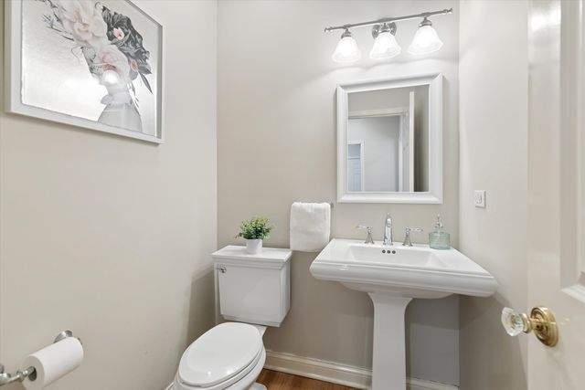 3808 Muirwood Court, Long Grove, IL 60047