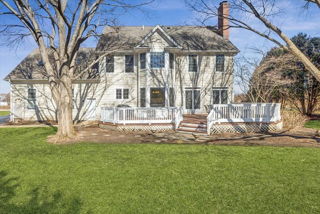 3808 Muirwood Court, Long Grove, IL 60047