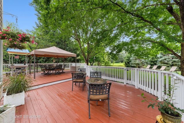 3808 Muirwood Court, Long Grove, IL 60047