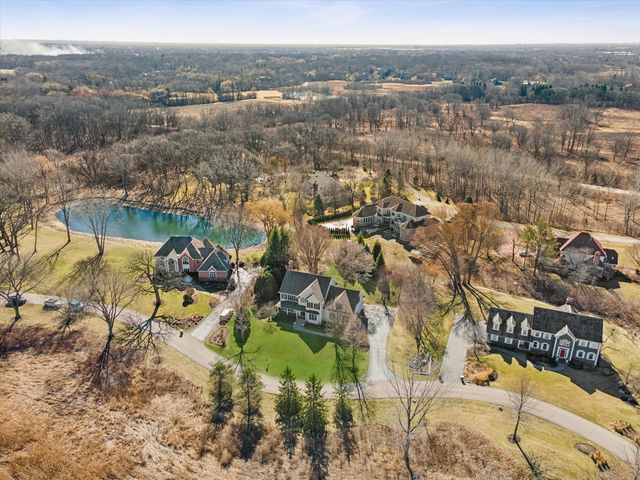 3808 Muirwood Court, Long Grove, IL 60047