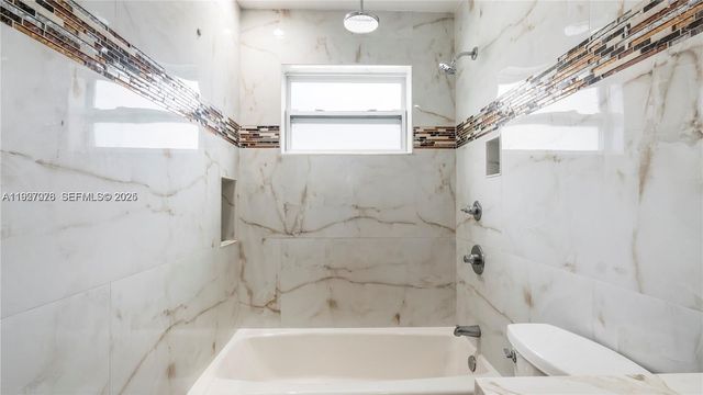 2301 NW 191st St, Miami Gardens, FL 33056