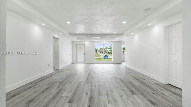 2301 NW 191st St, Miami Gardens, FL 33056