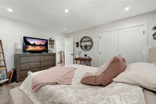 2603 Delaware Street A, Huntington Beach, CA 92648