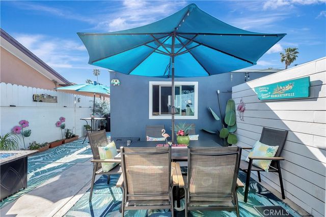2603 Delaware Street A, Huntington Beach, CA 92648