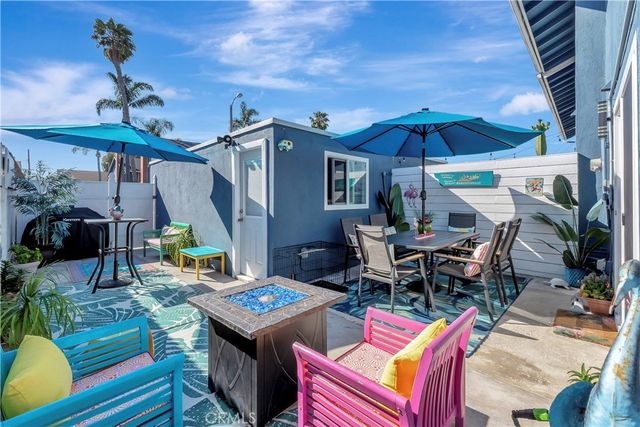 2603 Delaware Street A, Huntington Beach, CA 92648