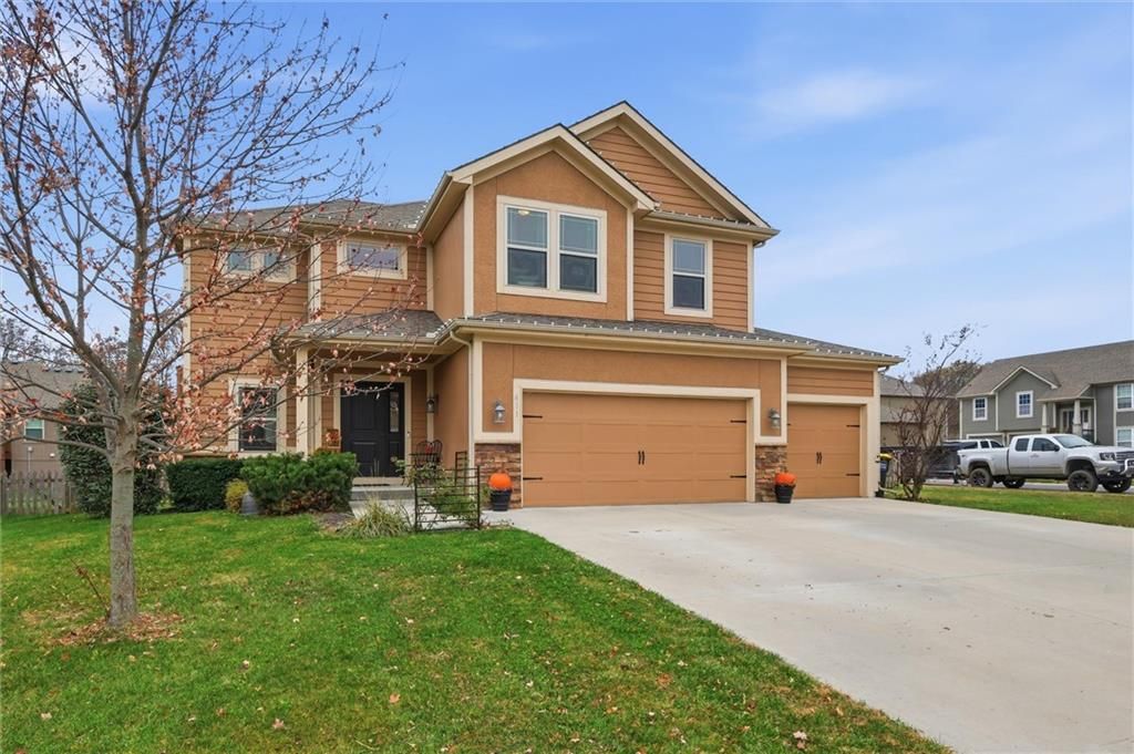 411 Lee Drive, Kearney, MO 64060