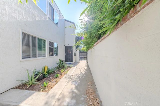 1144 Stanley Avenue, Long Beach, CA 90804