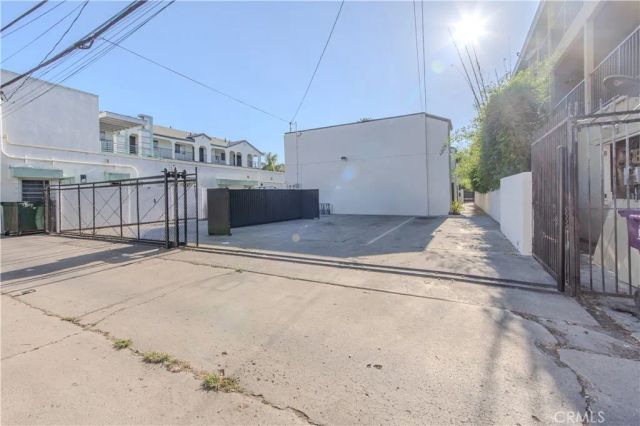 1144 Stanley Avenue, Long Beach, CA 90804