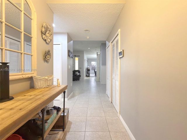 366 NE 19th Ave, Homestead, FL 33033