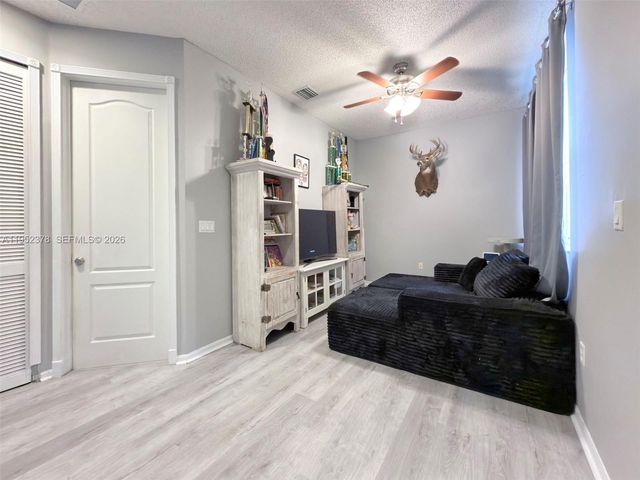 366 NE 19th Ave, Homestead, FL 33033