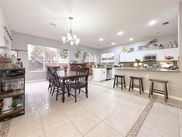 366 NE 19th Ave, Homestead, FL 33033