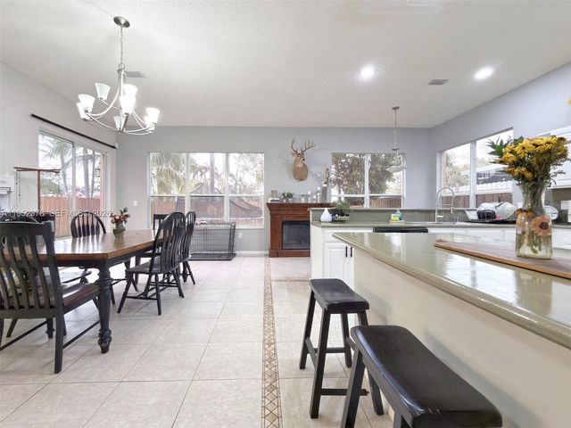 366 NE 19th Ave, Homestead, FL 33033