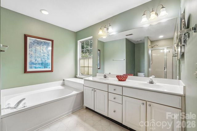 3429 Turtle Cross Lane, Charlotte, NC 28269