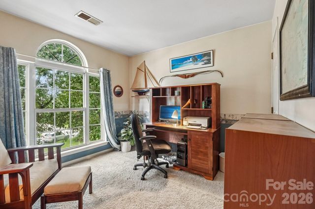 3429 Turtle Cross Lane, Charlotte, NC 28269