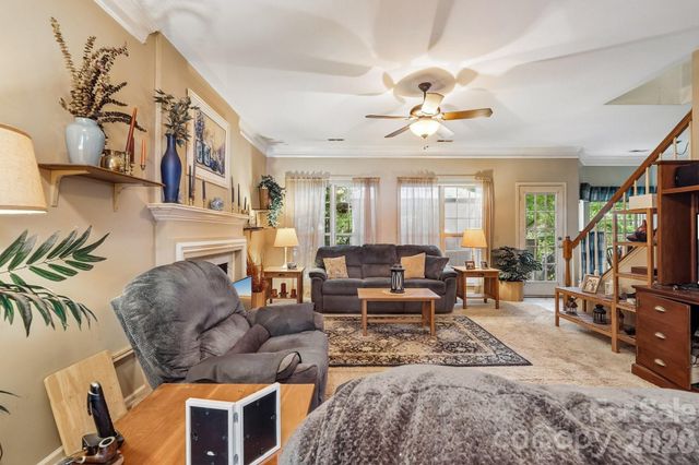 3429 Turtle Cross Lane, Charlotte, NC 28269