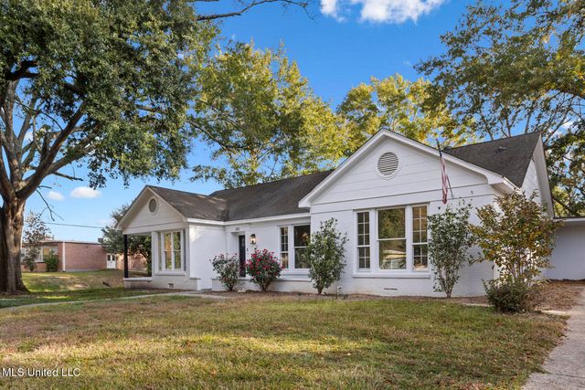 501 Palestine Street, Raymond, MS 39154