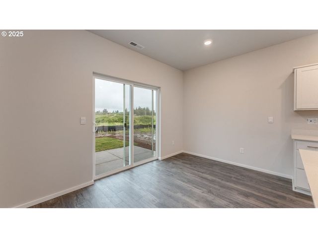 4953 Marr Ave Ne, Salem, OR 97301