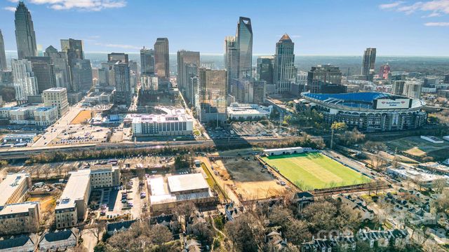 300 S Cedar Street 2, Charlotte, NC 28202