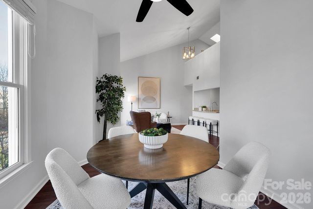 300 S Cedar Street 2, Charlotte, NC 28202