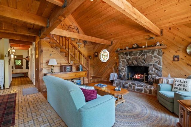 29380 Lassen Drive, Cold Springs, CA 95335