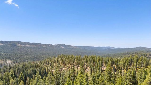 29380 Lassen Drive, Cold Springs, CA 95335