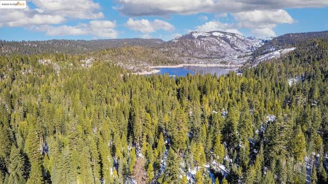 29380 Lassen Drive, Cold Springs, CA 95335