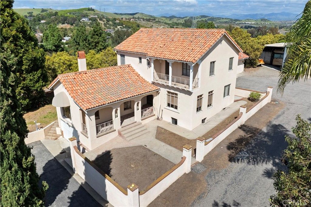 31202 Camino Lacouague, San Juan Capistrano, CA 92675
