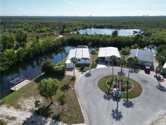 17941 Bryan CT, Fort Myers Beach, FL 33931