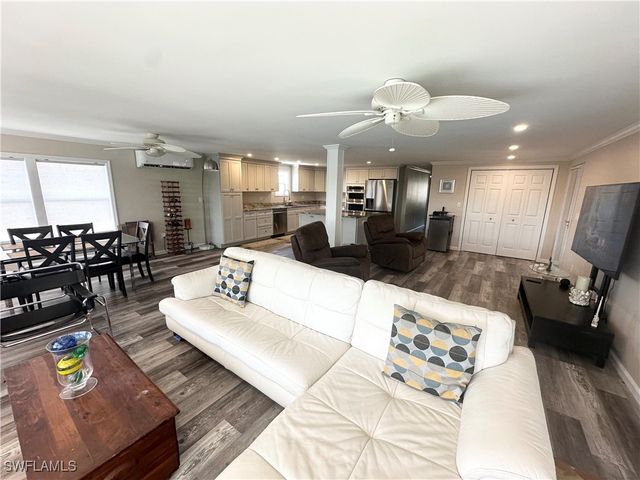 17941 Bryan CT, Fort Myers Beach, FL 33931