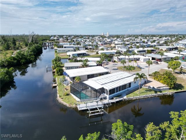 17941 Bryan CT, Fort Myers Beach, FL 33931