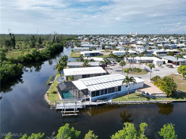 17941 Bryan CT, Fort Myers Beach, FL 33931