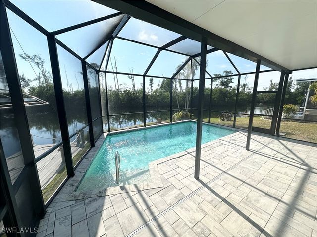 17941 Bryan CT, Fort Myers Beach, FL 33931