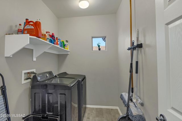 571 S Courts Redford Drive, Vail, AZ 85641