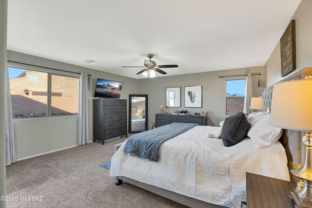 571 S Courts Redford Drive, Vail, AZ 85641